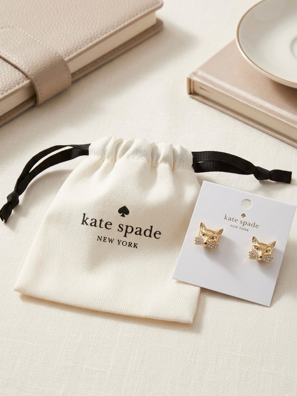 |NWT| KATE SPADE So Foxy Gold Tone Crystal Fox Stud Earrings Pouch